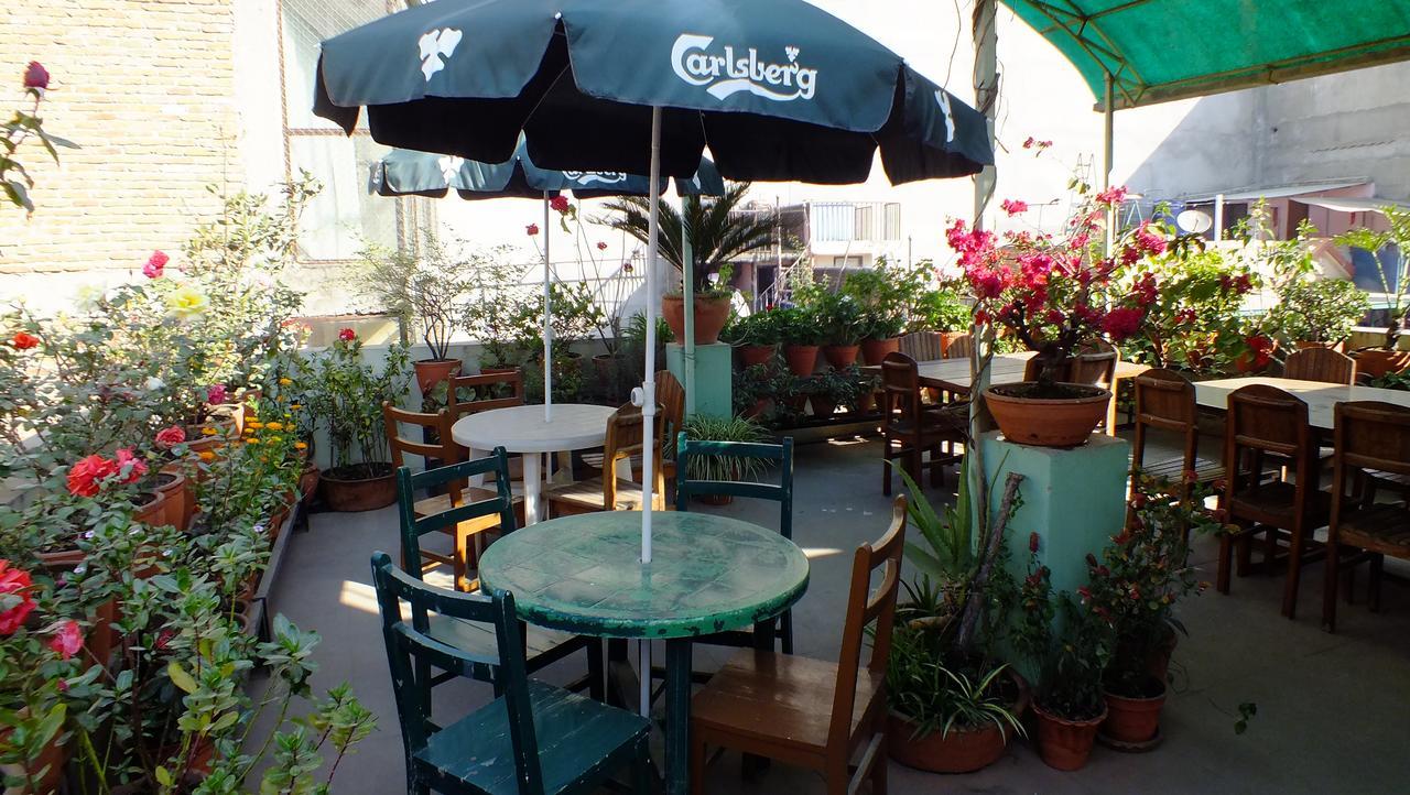 Hotel Dolphin Kathmandu Luaran gambar