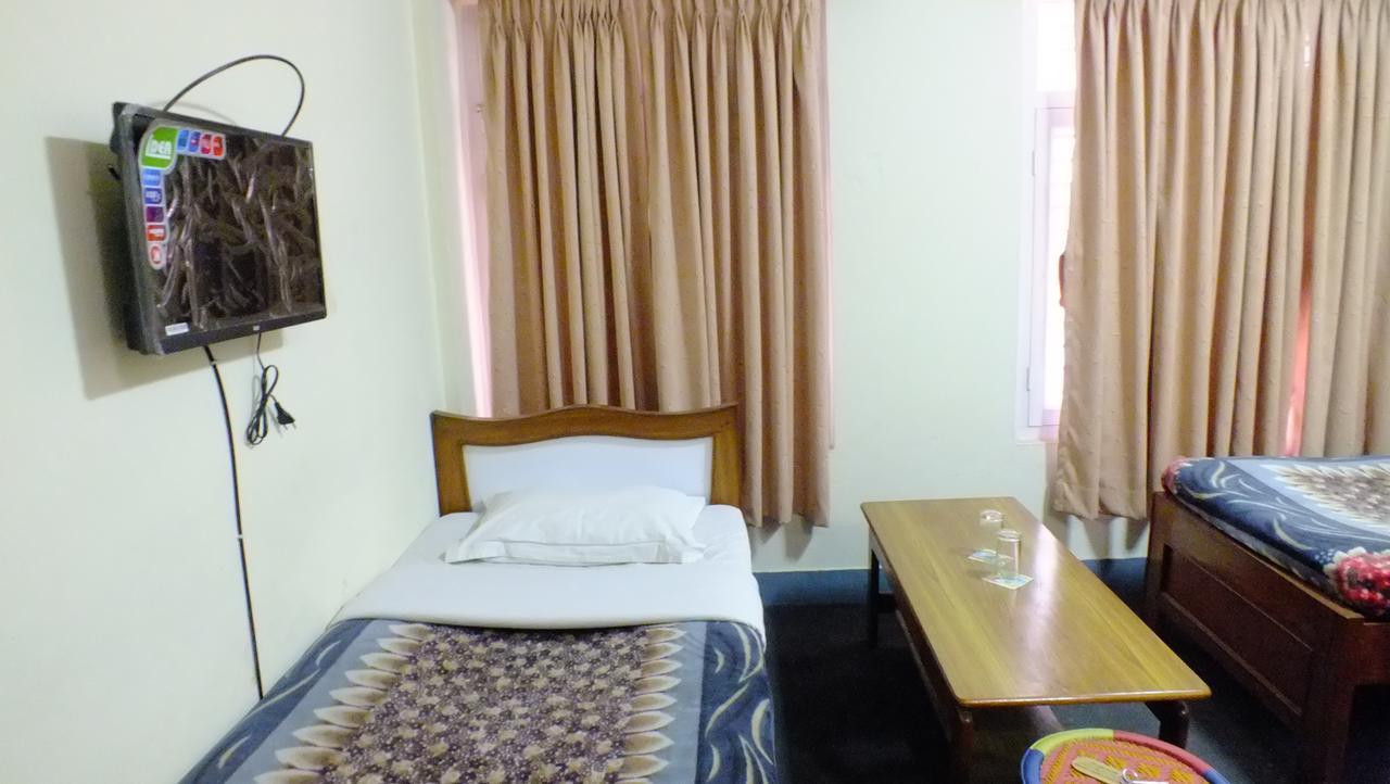 Hotel Dolphin Kathmandu Luaran gambar